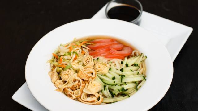 冷やし中華　きゅうり